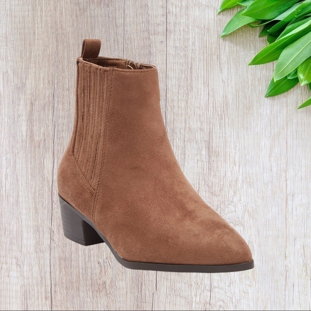 Top Moda Hyde Block Ankle Bootie in Taupe Su 5.5